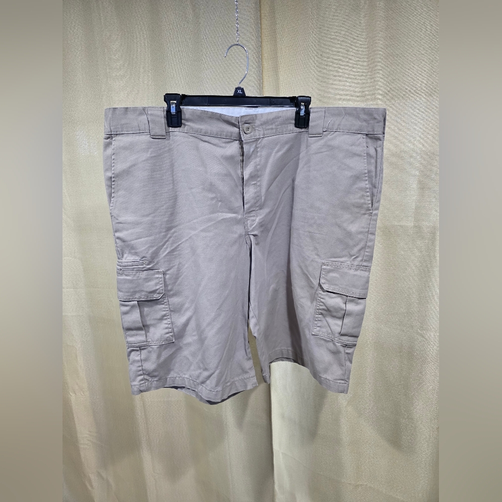 Dickies Men's Tan Cargo Shorts WAIST 42